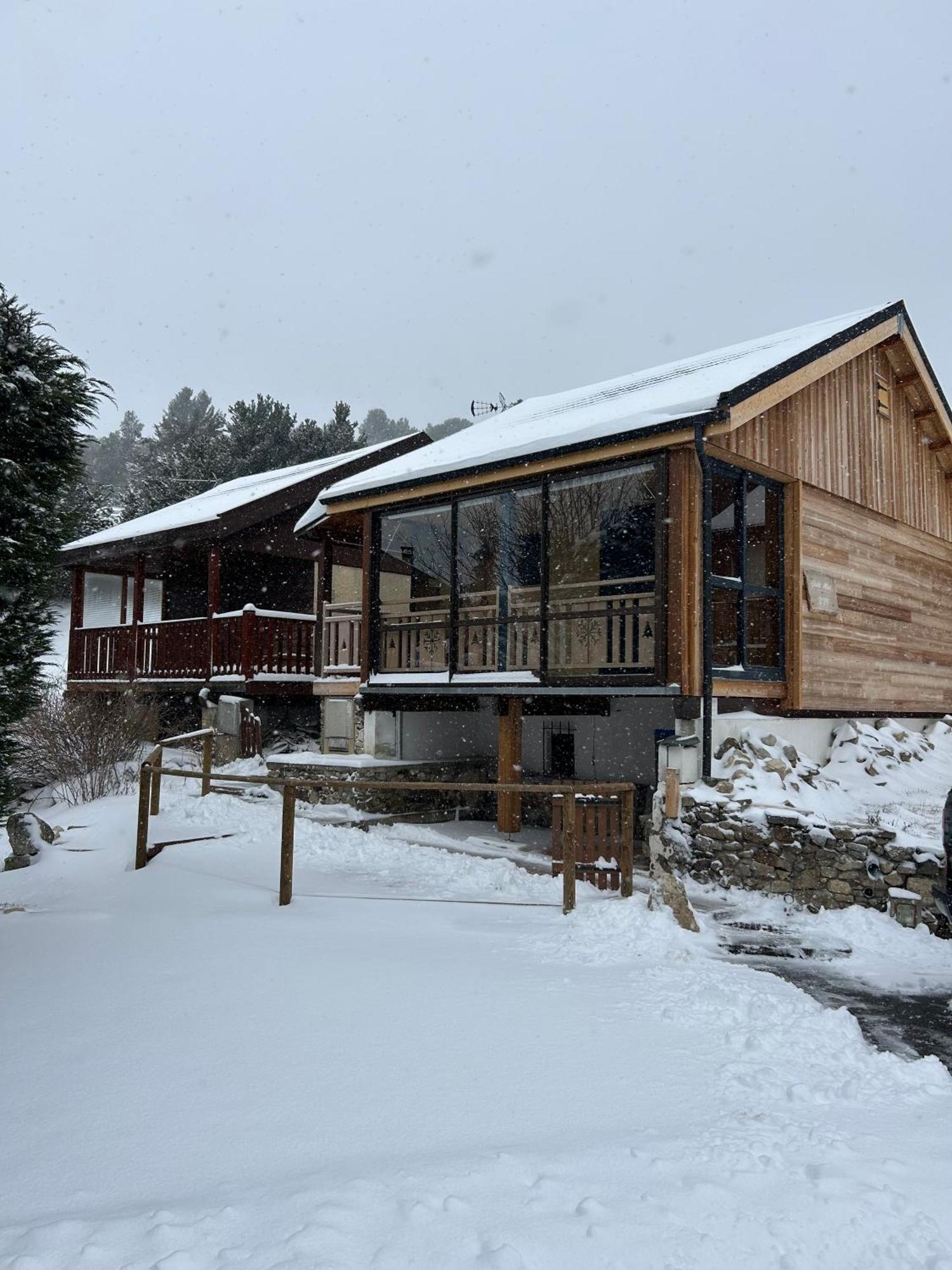 Chalet Albert Bolquere Pyrenees 2000 外观 照片